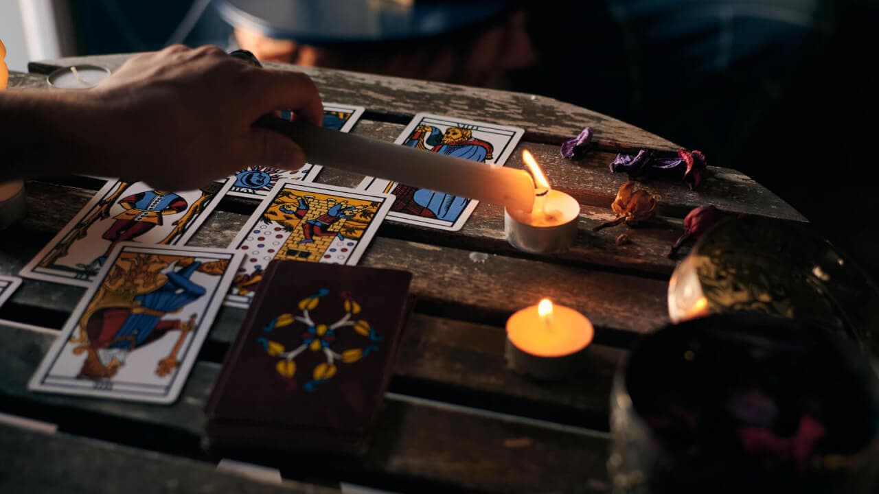 Guia Completo dos Cuidados na Leitura de Tarot em 2026