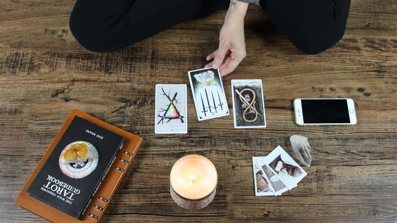 What Tarot Spread Should I Use for Love?